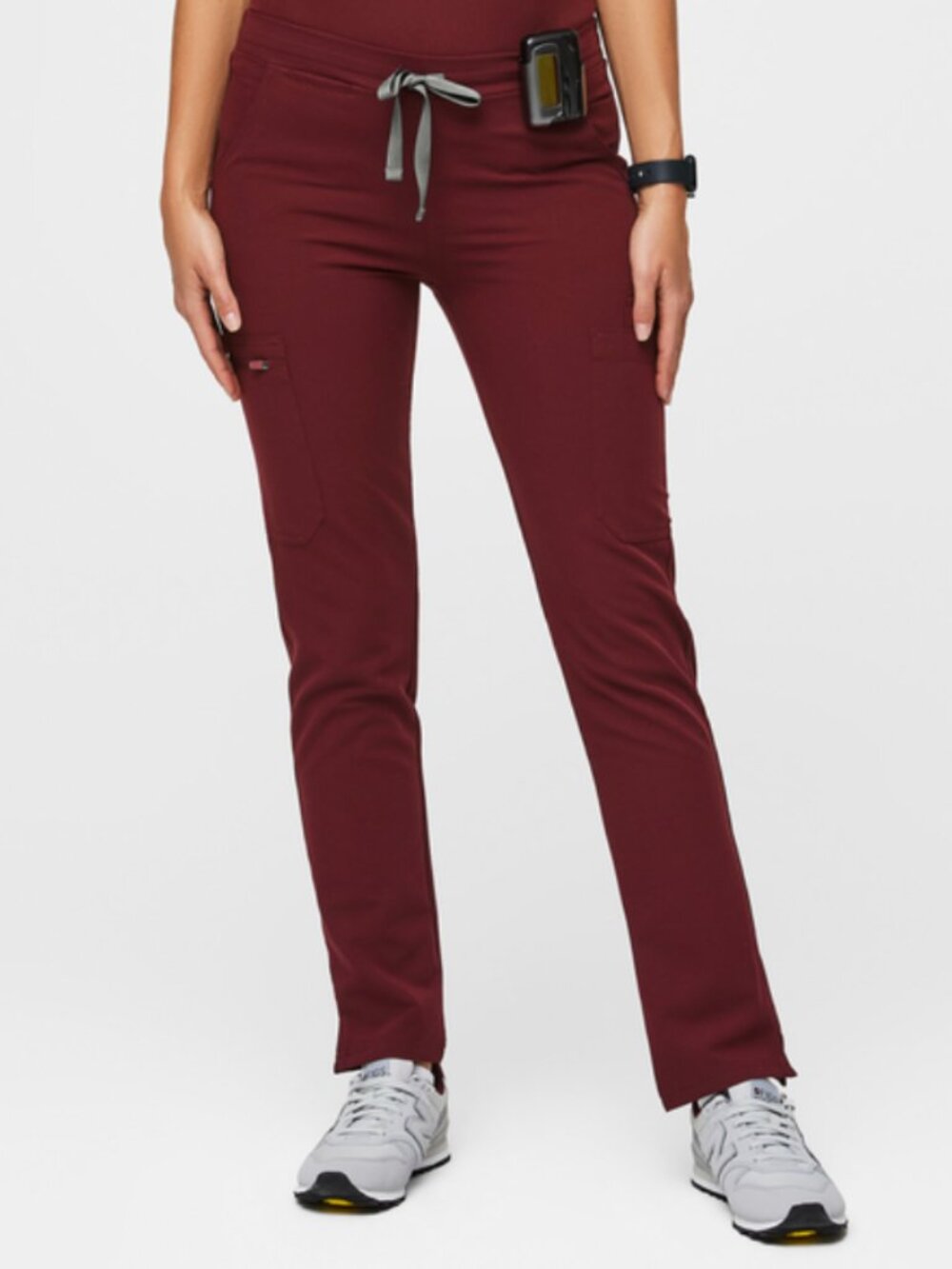 FIGS Burgundy Yola Scrub Pants Size Small Petite (TW2000P)